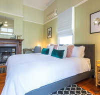 99 Kirkland Bed & Breakfast - Accommodation Guide