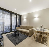 A Central  Cozy 2BR Apt Near Federation Square