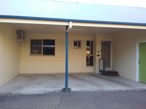 A City Retreat, 2BR Apartment - Reid Park -Townsville - Accommodation Asia 1