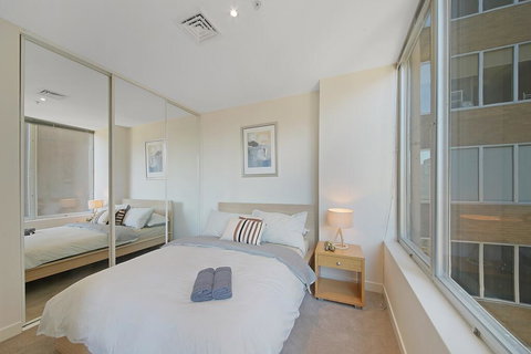 A Comfy & Central 2BR Apt Near Flinders Station - Accommodation China 0