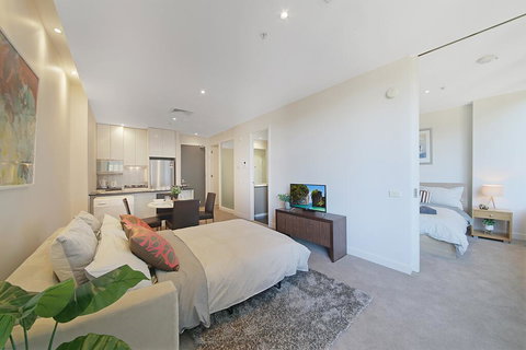 A Comfy & Central 2BR Apt Near Flinders Station - Accommodation China 2