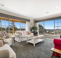 A House With A View Molong. NSW - Accommodation China