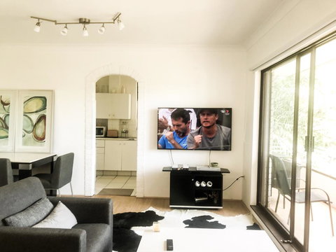 A Jewel Amongst Greenery - Accommodation Asia 0