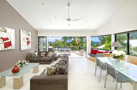 A Little Cove Treasure, Noosa Heads - Accommodation Asia 3