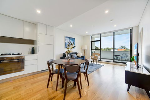 A New Home Close To The Largest Shopping Mall - Accommodation Asia 2