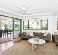 A PERFECT STAY - Apartment 2 Surfside - Accommodation Asia