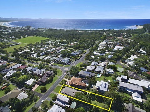 A PERFECT STAY - Byron View - Accommodation Guide 1