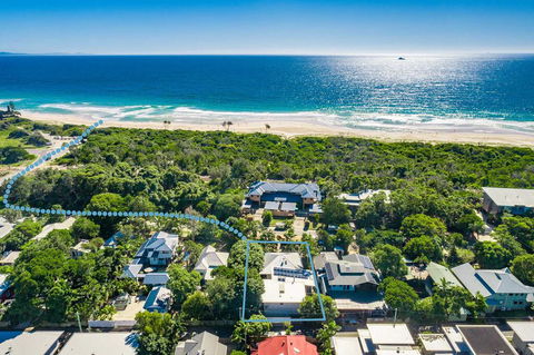 A PERFECT STAY - Cavvanbah Seaside Cottage - Accommodation Guide 0