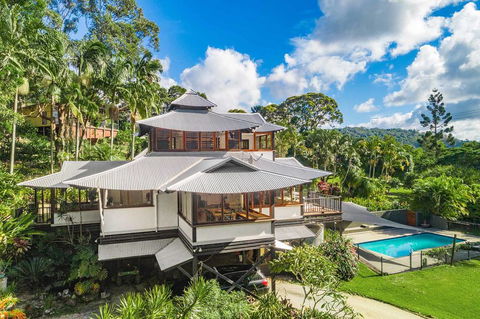 A PERFECT STAY - Ourmuli - Accommodation Guide 3
