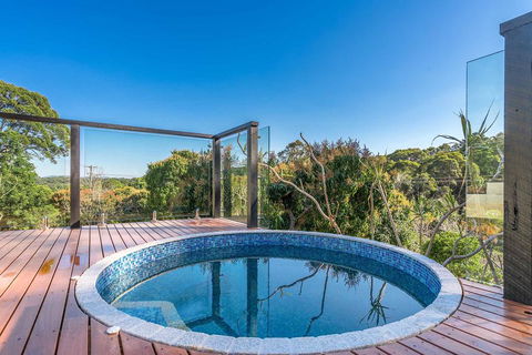 A PERFECT STAY - Ourmuli Cabin - Accommodation Guide 2