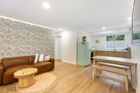 A PERFECT STAY - Sunset Beach - Surfside - Accommodation Guide 0