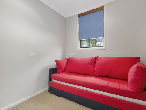 A Superb Location For Enjoying The Best Of Noosa - Unit 2/69 Noosa Parade - Accommodation Asia 2