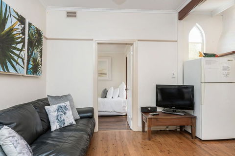 A SWEET ESCAPE - Byron Surf Cottage - Walk To Byron - Accommodation Asia 2