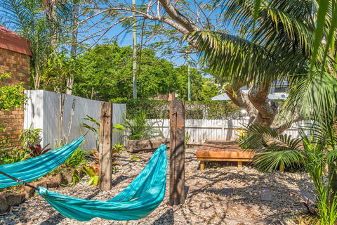 A SWEET ESCAPE - Byron Surf Cottage - Walk To Byron - Accommodation Asia 1