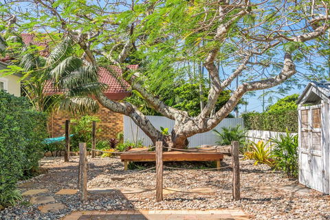 A SWEET ESCAPE - Byron Surf Cottage - Walk To Byron - Accommodation Asia 0
