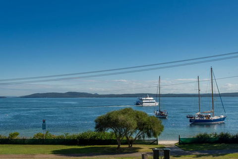 A Yachtsmans Rest, Unit 4/37 Victoria Parade - Accommodation Guide 3