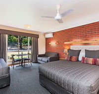 AAt 28 Goldsmith Motel - Accommodation Asia