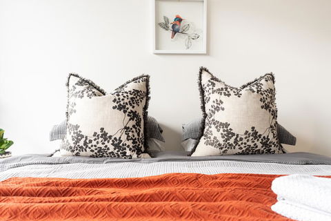 Abbotsford Playhouse Luxury Penthouse, Yarra Views, Double Parking - Accommodation Asia 1