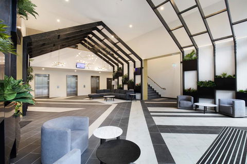 Abbotsford Playhouse Luxury Penthouse, Yarra Views, Double Parking - Accommodation Asia 2
