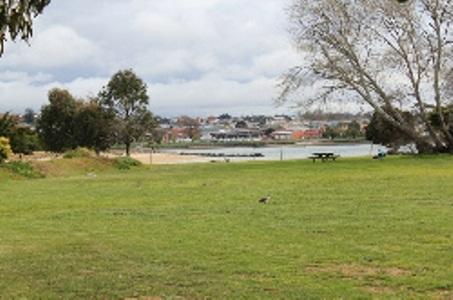 Abel Tasman Cabins Devonport - Accommodation Guide 0