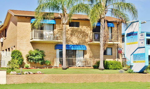 Abel Tasman Motel - Accommodation Asia 0