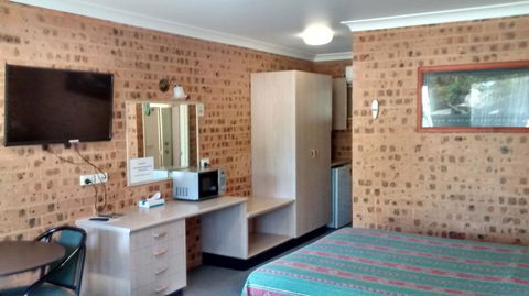 Aberdeen Motel - Accommodation Asia 1