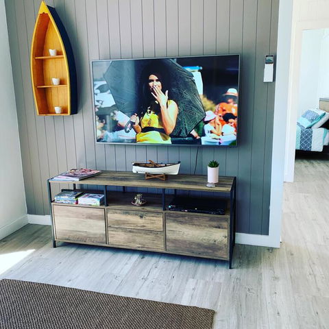 Abode Callala Beach Jervis Bay - 100m To Beach! - Accommodation Asia 3