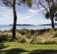 Abs by the Bay - Accommodation Asia