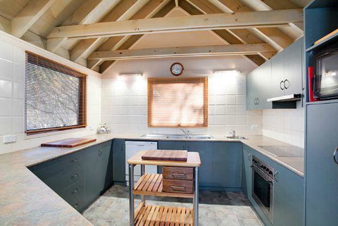 Absinthe - Accommodation Asia 3