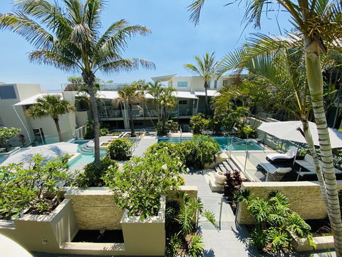 Absolute Beachfront Cabarita Beach - 2 Bed With Pool Views - Accommodation Asia 0