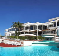 Absolute Beachfront Opal Cove Resort - Accommodation Asia