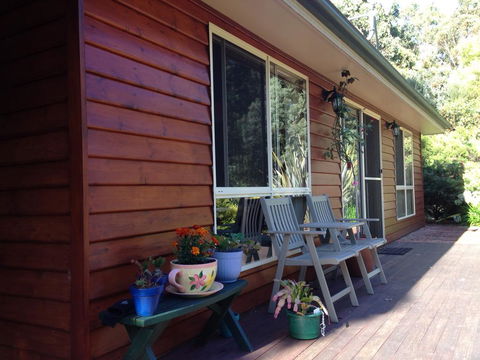 Acacia Hills Retreat - Accommodation Asia 0