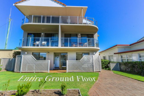 Acacia Kingscliff Town Holiday Apartment - Accommodation Asia 0