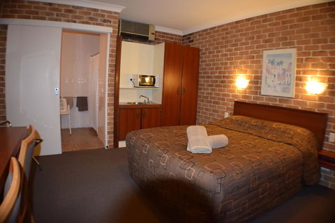 Acacia Motor Inn - Accommodation Asia 0
