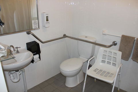 Acacia Motor Inn - Accommodation Asia 2