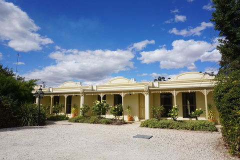 Acacia Terraces - Accommodation China 0