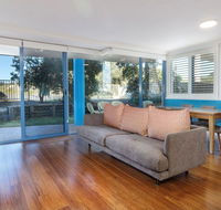 Across the road from the beach - Accommodation Asia