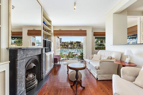 Double Bay Harbour-front Apartment With Stunning Views - Accommodation Asia 2