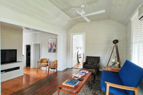 Dunkeld Secret Garden - Accommodation Asia 2