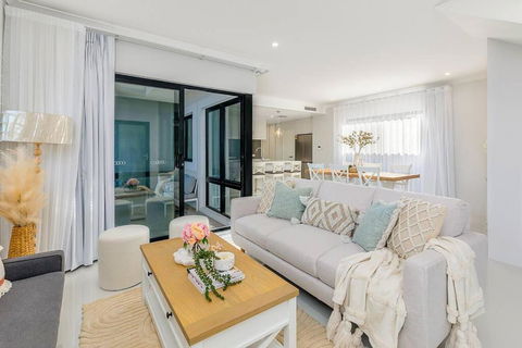 East Vic Park Luxe New Home - Accommodation Asia 4