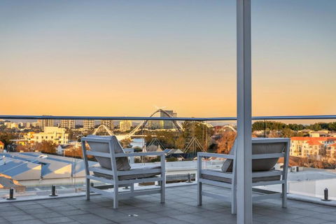 EAST34/60 - Urban Sanctuary - Accommodation Guide 3