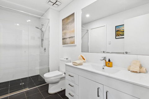 EAST34/60 - Urban Sanctuary - Accommodation Guide 4