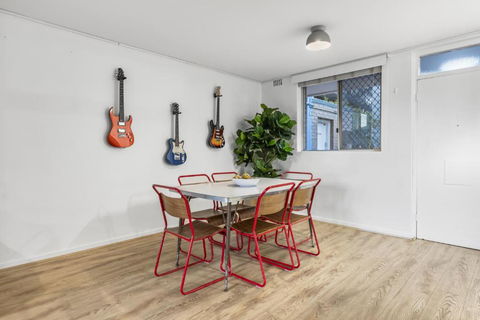 EAST4 - Vintage Vibes East Freo 2B 1BA - Accommodation Guide 4