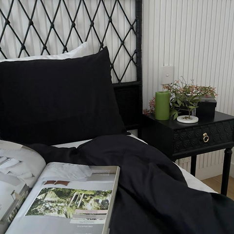 Ebony & Ivory Villa - Accommodation Asia 0