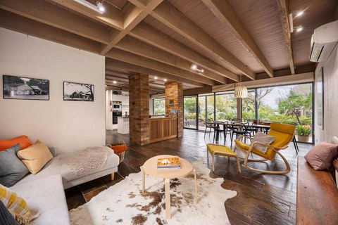 Echo Beach In Somers - Accommodation Guide 2