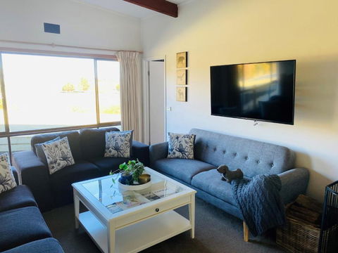 ELM Accommodation - Merrijig - Accommodation Guide 4