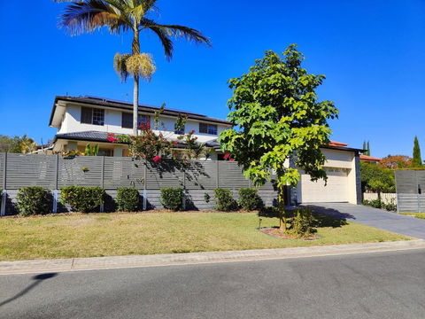Eight Mile Plains House - Accommodation Asia 1
