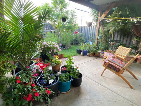 ENTIRE HOME IN WERRIBEE,BEST POSSIBLE LOCATION YOU CAN FIND - Accommodation Guide 1