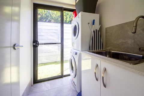 Executive Home Accommodation 34 - Accommodation Asia 2