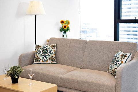EPORO Tower Modern Apartments Melbourne Central CBD - Accommodation Guide 2